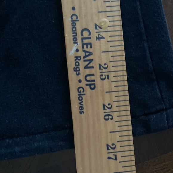 Ladies Size 6 Dream Jeannes by Quacker Factory Black Denim Jeans - Picture 10 of 15